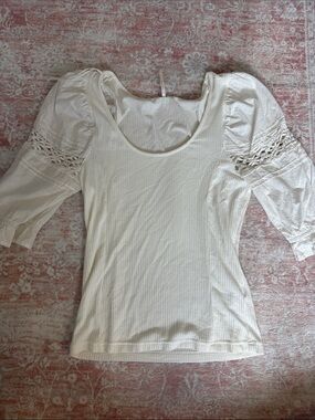 Women's Cream Scoop Neck Ribbed Top with Lace Sleeve Detail